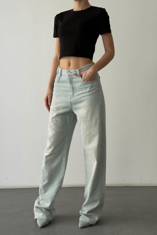 Basic Crop T-shirt