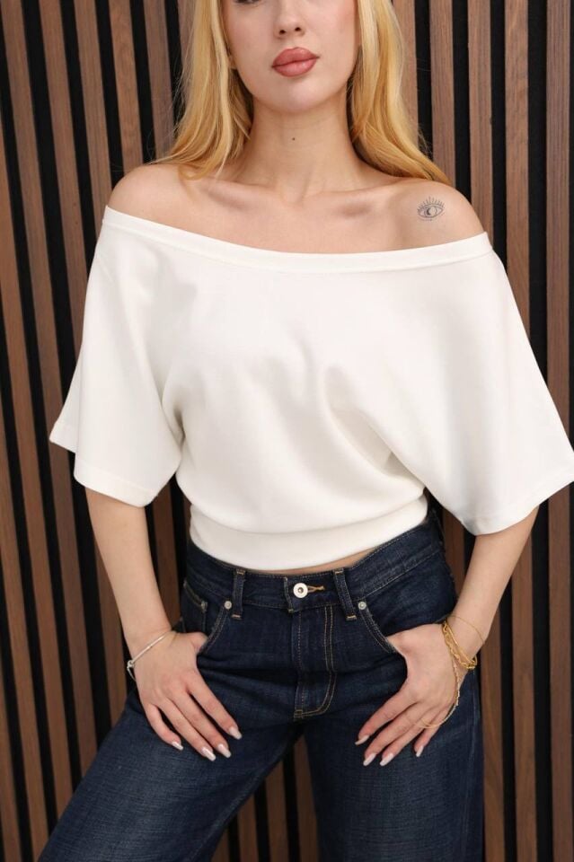 Kayık Yaka Modal T-Shirt (Bel Oturtmalı)